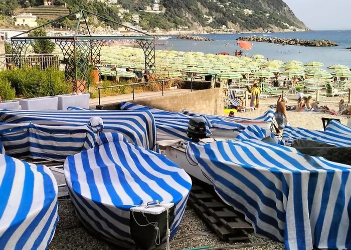 Bb Margherita Seaside, 20 Minutes From The Cinque Terre By Train Gasthuis Moneglia