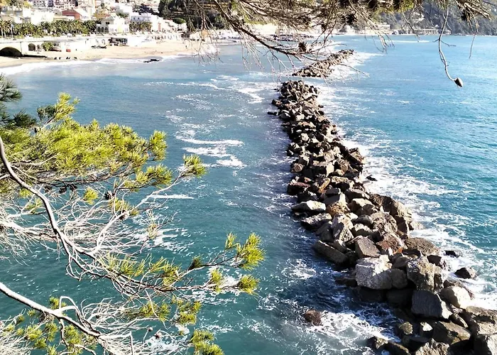 Bb Margherita Seaside, 20 Minutes From The Cinque Terre By Train Moneglia